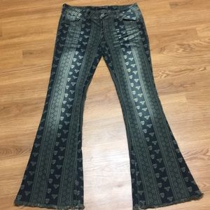 They didn’t fit my waist right.